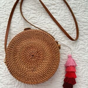 Round Woven rattan Bag with Tassel